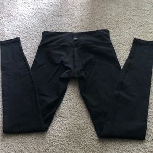 Lululemon Wunder Unders size 4